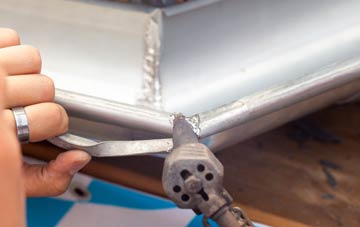 disadvantages of Middleton Cheney lead roofing